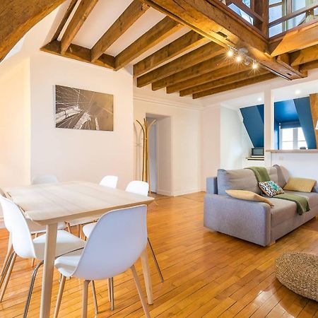 Apartamento La Plume Aux Pieds Du Parvis Saint Jean Dijon Exterior foto