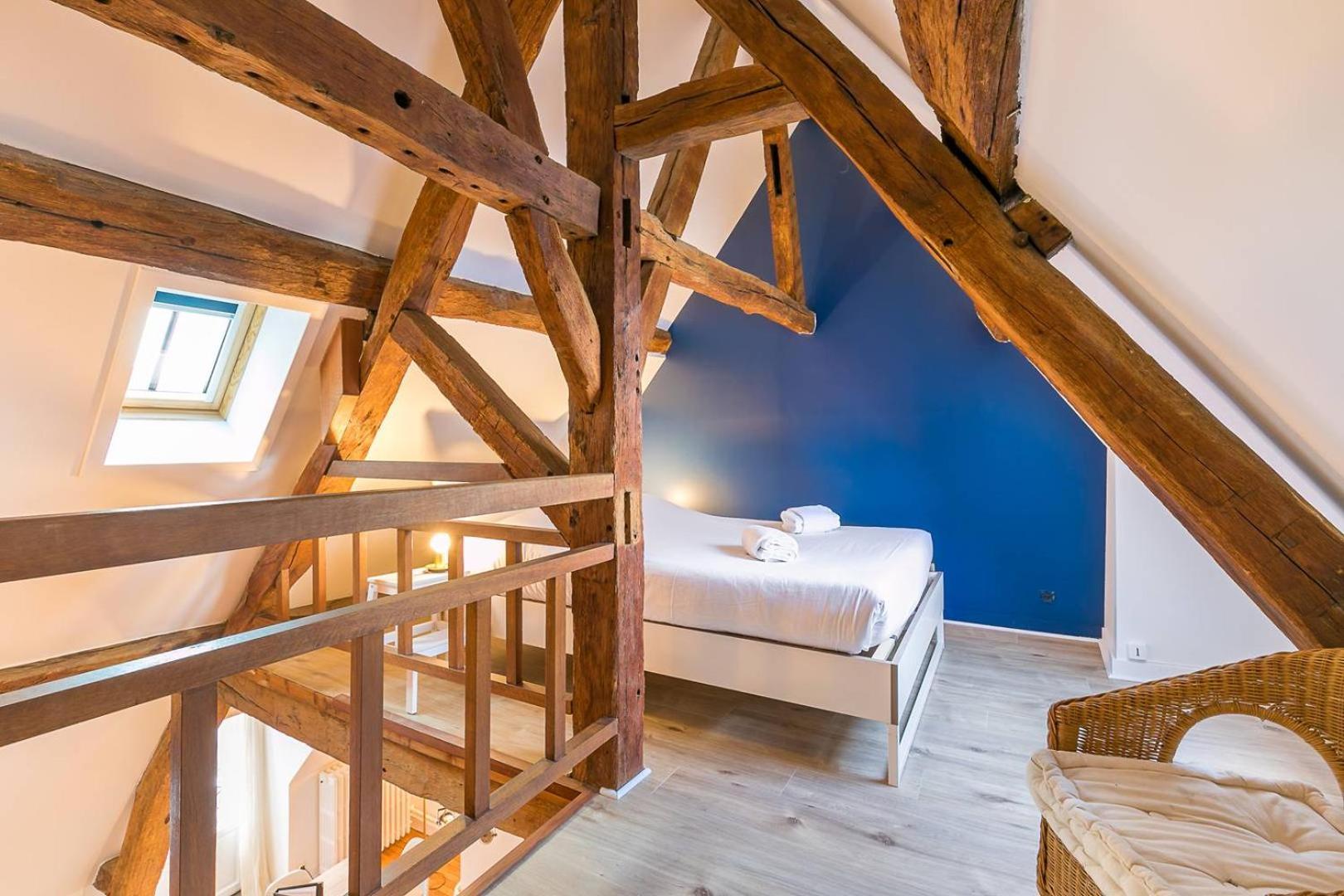 Apartamento La Plume Aux Pieds Du Parvis Saint Jean Dijon Exterior foto