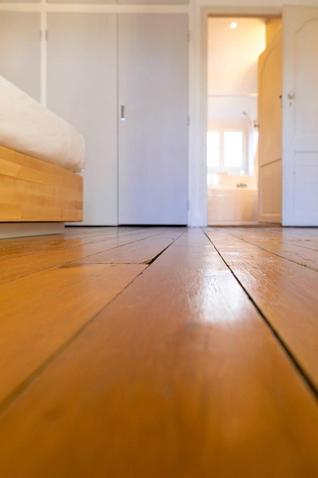 Apartamento La Plume Aux Pieds Du Parvis Saint Jean Dijon Exterior foto